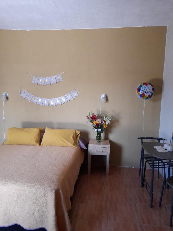 Suite amplia privada a 8 min del centro Aguascalientes Esterno foto